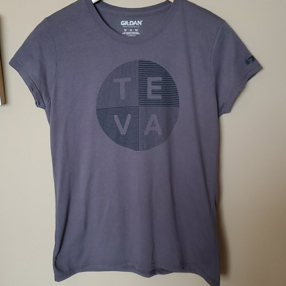 ⛱3/$20 Teva Preformance Tee